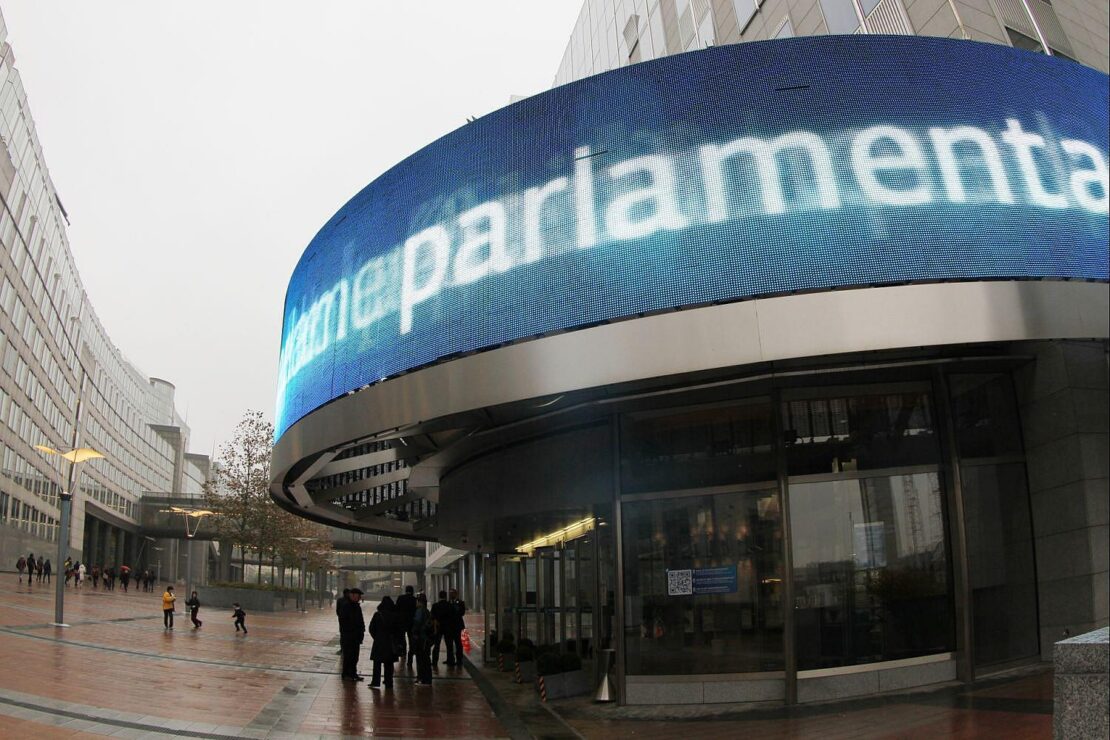 Emissionshandel: EU-Parlament erwägt lockerere Investitionspflicht