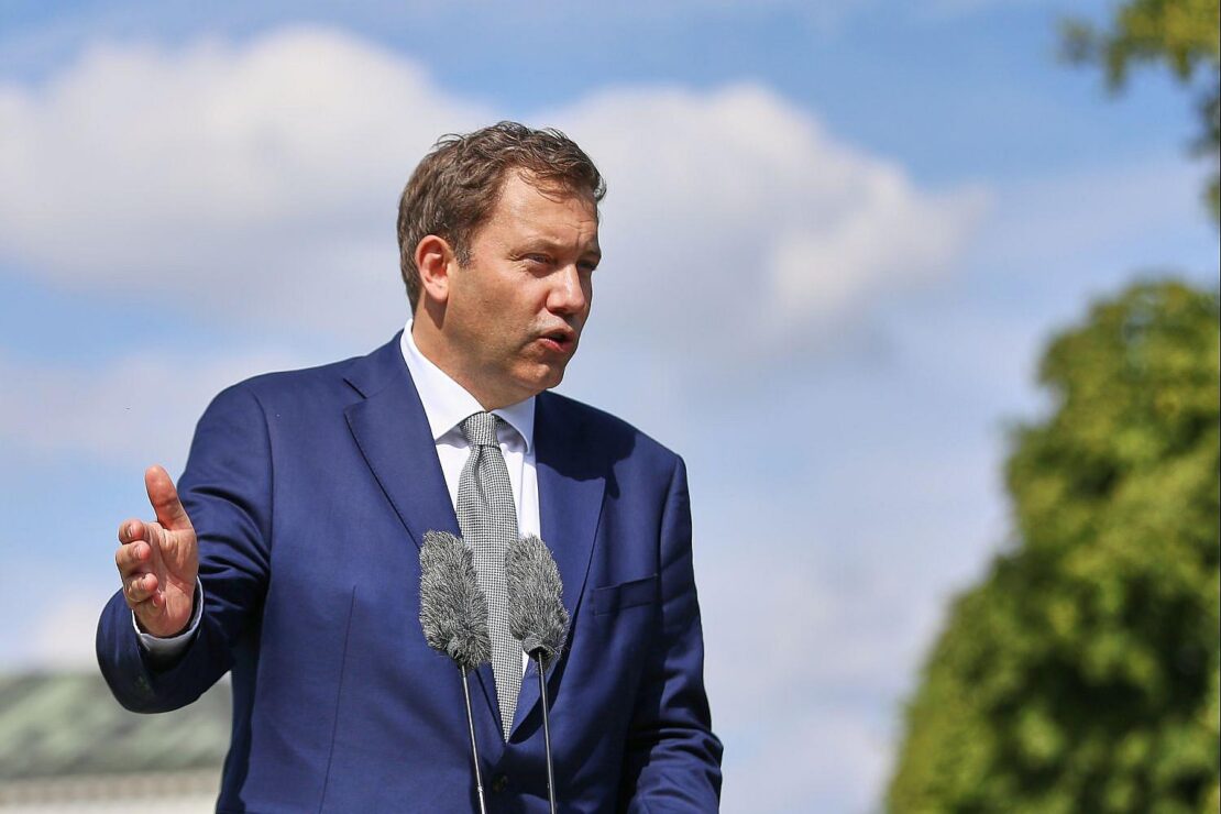 Klingbeil findet G20-Einladung für Russland "irritierend"