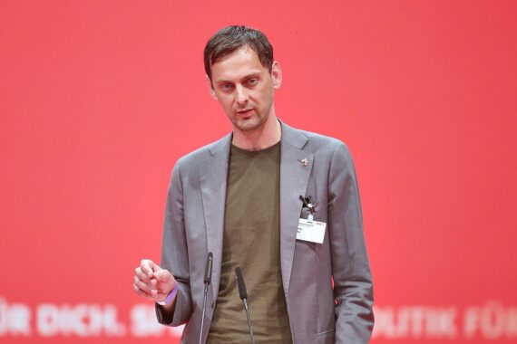 Neuköllner Bezirksbürgermeister Martin Hikel (Archiv): Warnung vor Clan-Einfluss in linken politischen Debatten.
