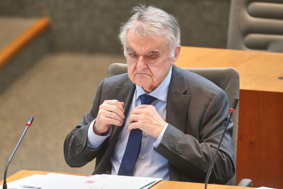 Herbert Reul ruft die CDU zur Geschlossenheit nach der Wahlschlappe in Mecklenburg-Vorpommern auf.