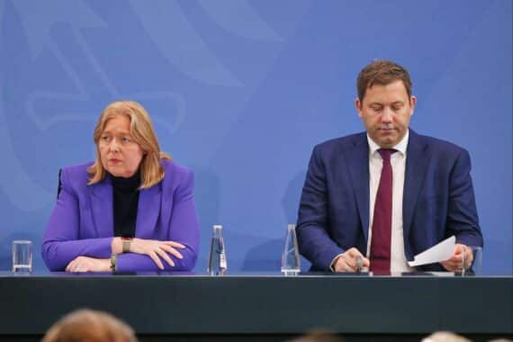 Bärbel Bas und Lars Klingbeil (Archivfoto), SPD-Personaldebatte in Frankfurt am Main.