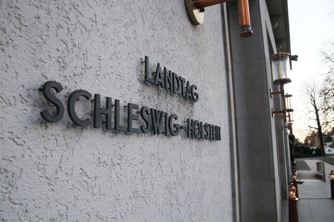 SSW-Parteitag in Flensburg nominiert Christian Dirschauer zum Spitzenkandidaten