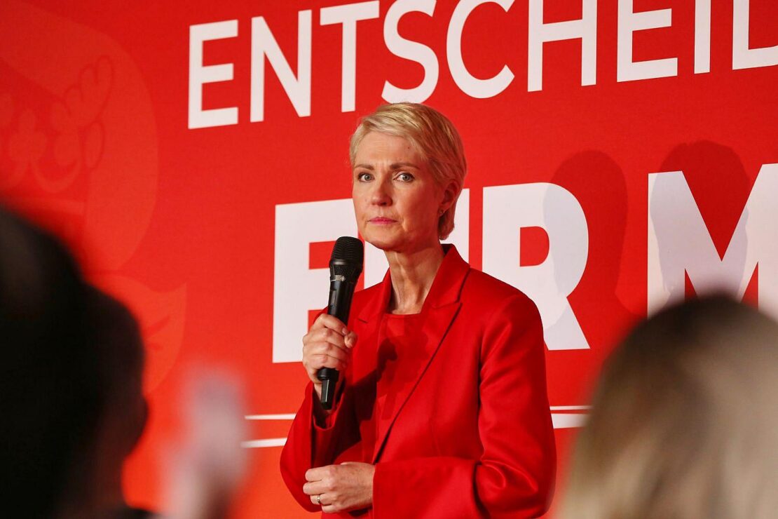 Schwesig will mit Grünen und Linken sprechen