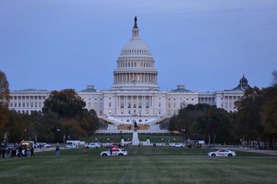 US-Kapitol (Archiv): amerikanisches Parlament, Hinweis auf Sanktionen gegen Russland und Präsident.