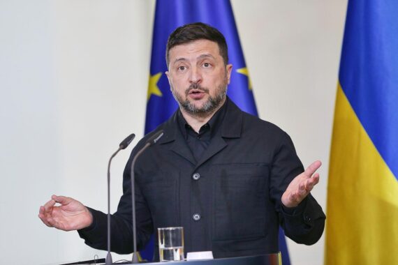 Wolodymyr Selenskyj (Archiv) in Kiew, mit Hinweis auf Abkommen gegen Angriffe auf Energie- und Infrastruktur.