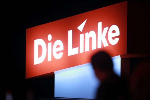 Linken-Parteitag (Archiv): Politiker auf dem Parteitag, Thema Kooperation der CDU mit der Linken.