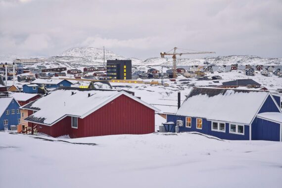 Nuuk auf Grönland: EU-Investitionspaket von 200 Millionen Euro angekündigt, Ursula von der Leyen bei Besuch.