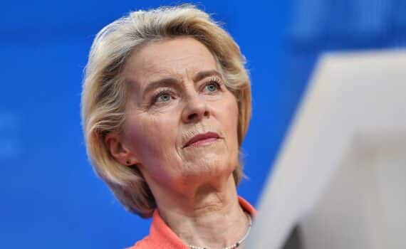 Ursula von der Leyen in Straßburg: EU-Kanada-Zukunftsallianz, Technologie, Arktis, KI und Verteidigung.