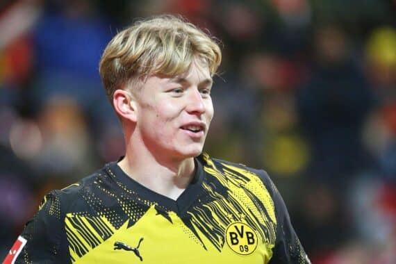 Fußballspiel: BVB und Werder Bremen trennen sich 2:2; Daniel Svensson (Archiv) als Absenderfoto.