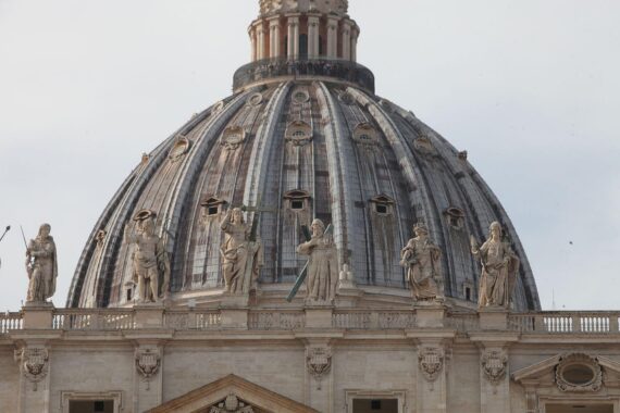 Kuppel des Petersdoms am Vatikan, Foto der dts Nachrichtenagentur zum Bericht über Papst Leo XIV.