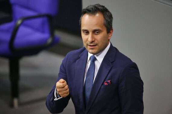 Mahmut Özdemir im Archivfoto; SPD-Politiker als möglicher Generalsekretär unter Hubertus Heil.