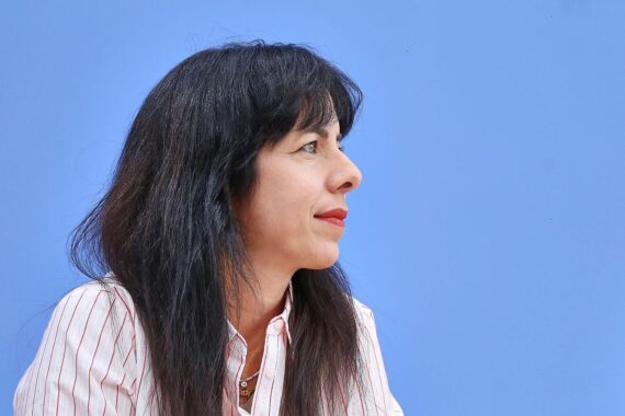 Elif Eralp im Archivfoto: Linke, Grüne und SPD kündigen abgeschlossene Sondierungen und Politik für Berlin an.