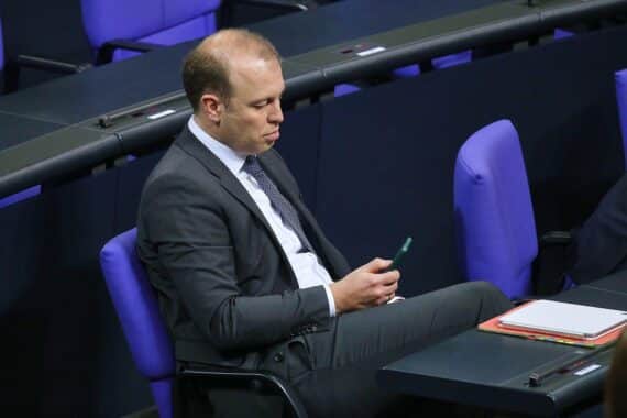 David Preisendanz steht im Archivfoto; CDU-Politiker fordert Führung in der schwarz-roten Bundesregierung.