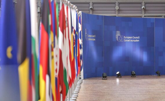 EU-Rat in Brüssel, Energiepreise und Budgetdebatte; Ukraine-Unterstützung, ETS1/ETS2 Streit.