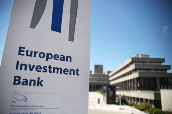 Europäische Investitionsbank in Brüssel: Ankermotiv zu Tech-Fonds für europäische Technologie-Start-ups.