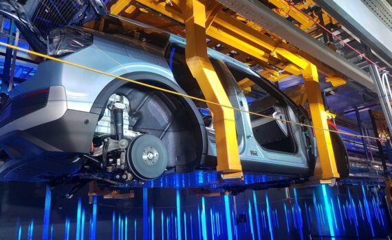 Autoproduktion in Europa: Studie warnt vor Jobs durch E-Auto- und „Made in Europe“-Vorgaben zwischen Deutschland und Frankreich.