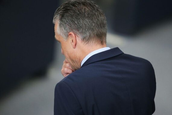 Thorsten Frei spricht irritiert über Koalitionskompromisse; Blick auf Reformen, Haushalt und mögliche SPD-Linke-Abgrenzung.