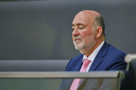 Ron Prosor im Archivfoto, mit Hinweis auf Koalitionsverhandlungen in Berlin und Warnung vor Linken.
