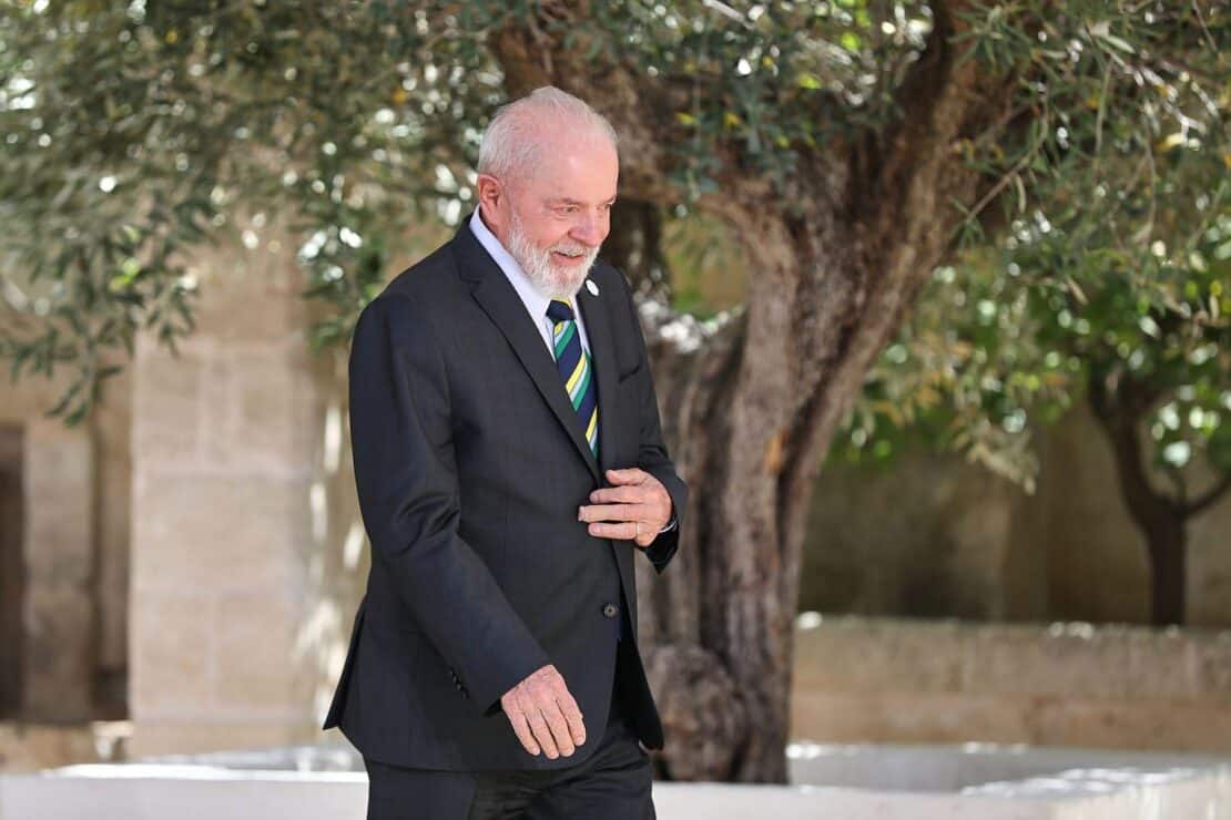 Knappes Rennen bei Präsidentschaftswahl in Brasilien – Lula vorn