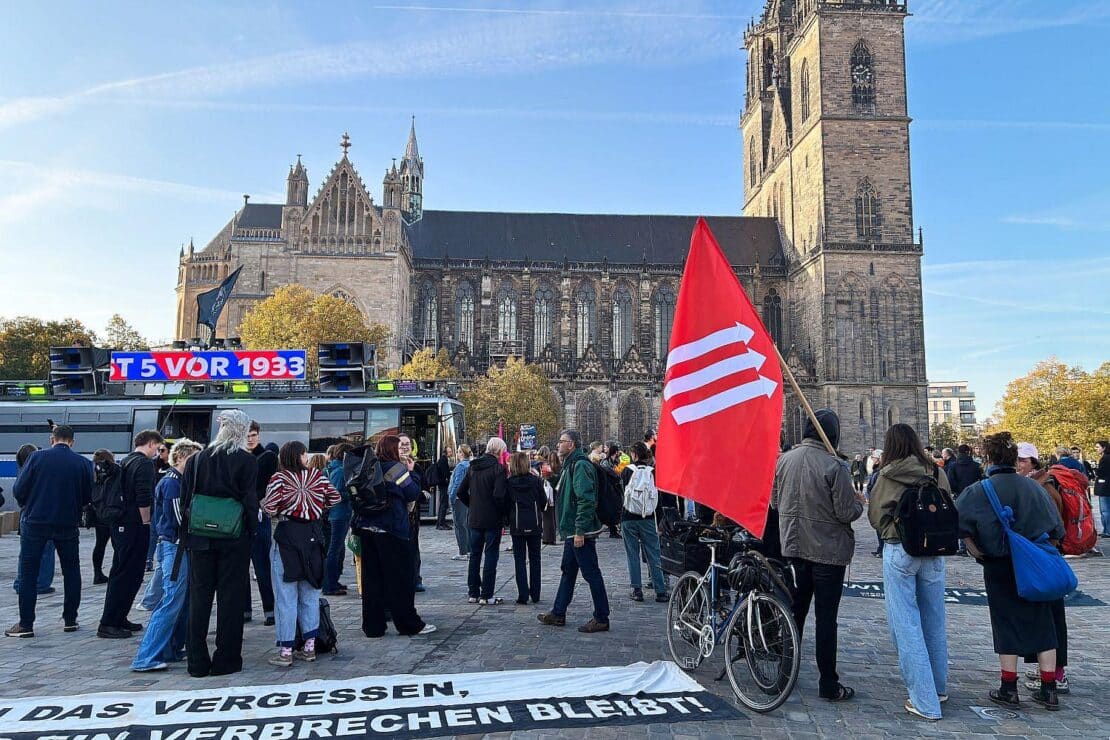 Proteste in Magdeburg vor konstituierender Sitzung des Landtags
