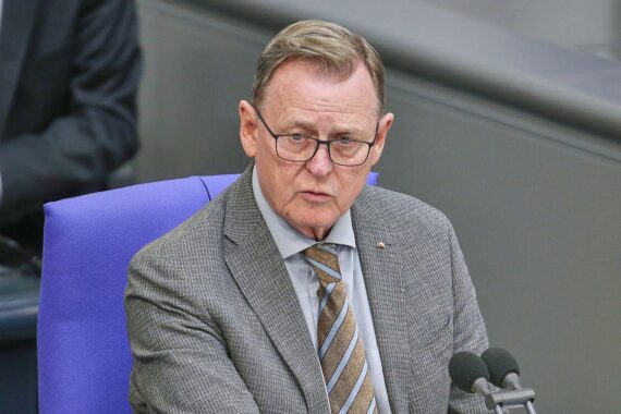 Bodo Ramelow im Porträt als Symbol seines Streits mit Volker Beck über Berlins Koalitionsbildung.