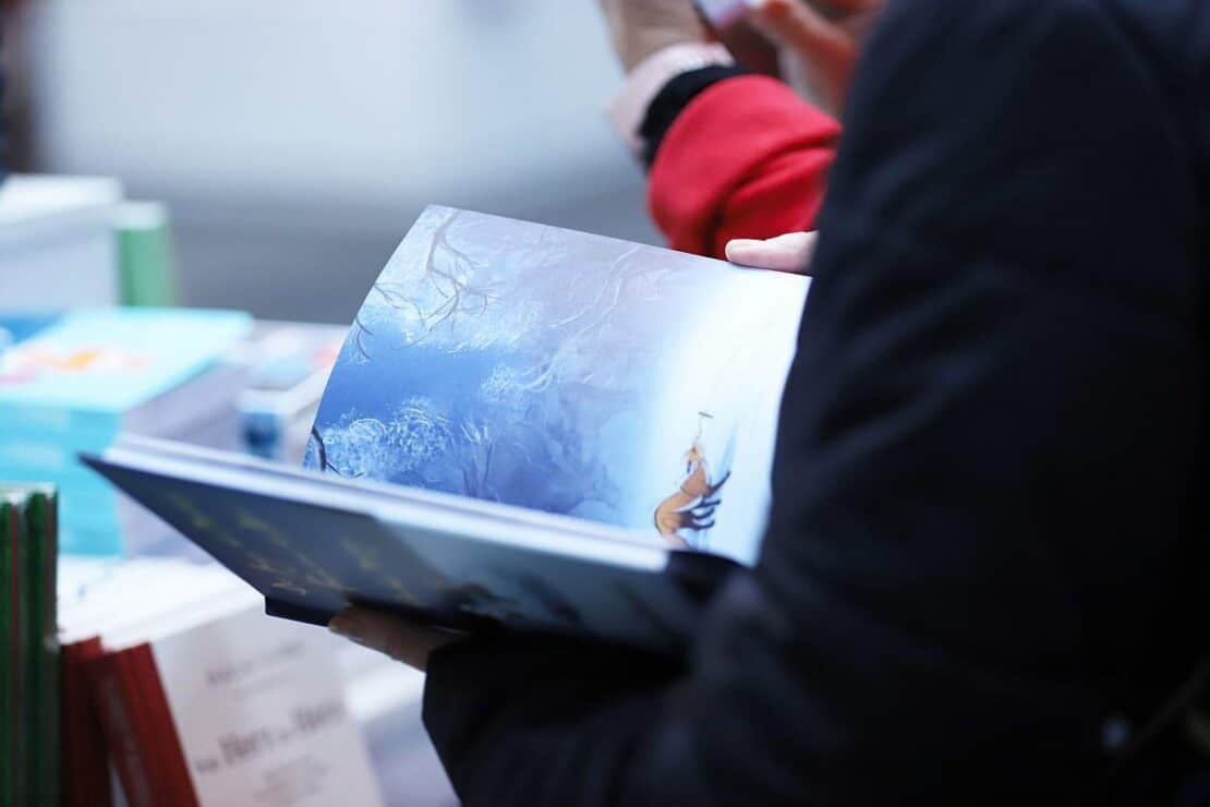 Studie: Vorlesen wird bei Eltern wieder beliebter