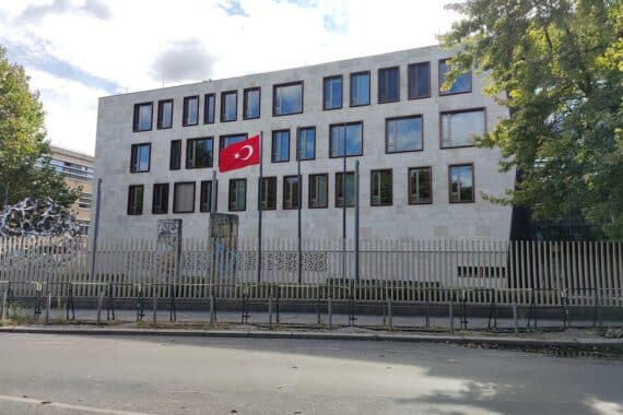 Türkische Botschaft in Ankara: Festveranstaltung zum 65. Jubiläum des deutsch-türkischen Anwerbeabkommens in Berlin.