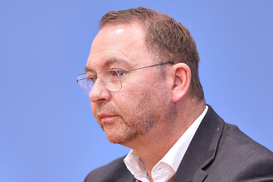 Verdi-Chef verlangt Gesetzentwurf zur Rente mit 63