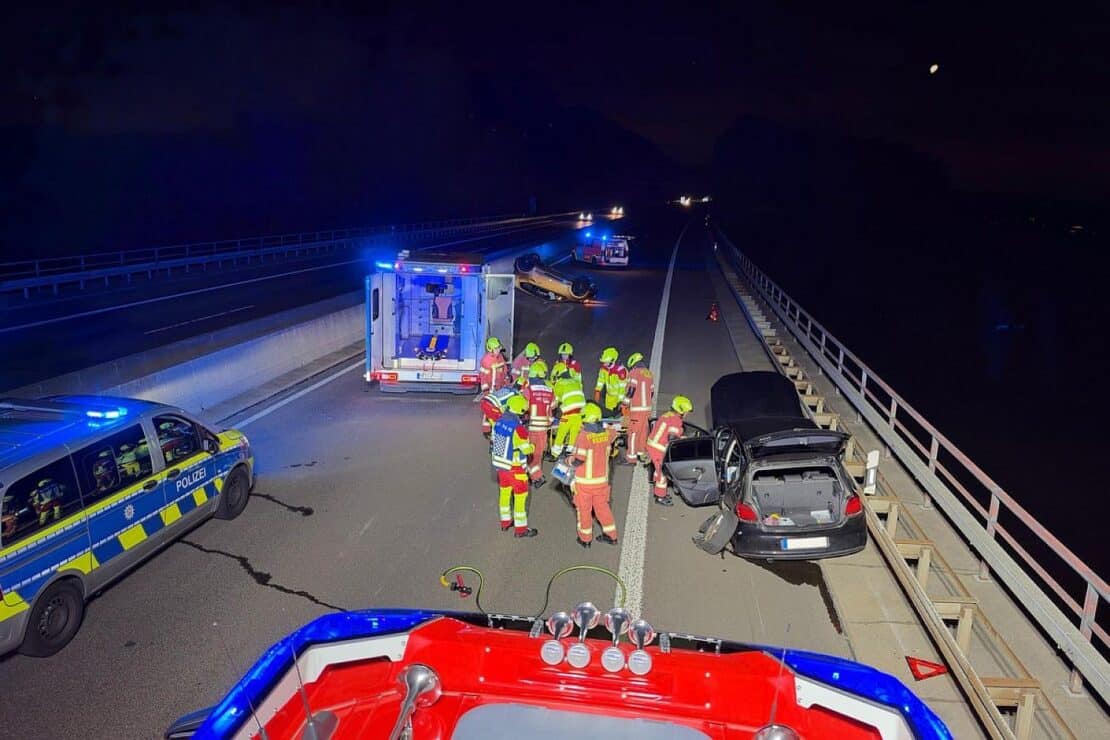 Vier Verletzte nach Verkehrsunfall auf der BAB 535 bei Velbert