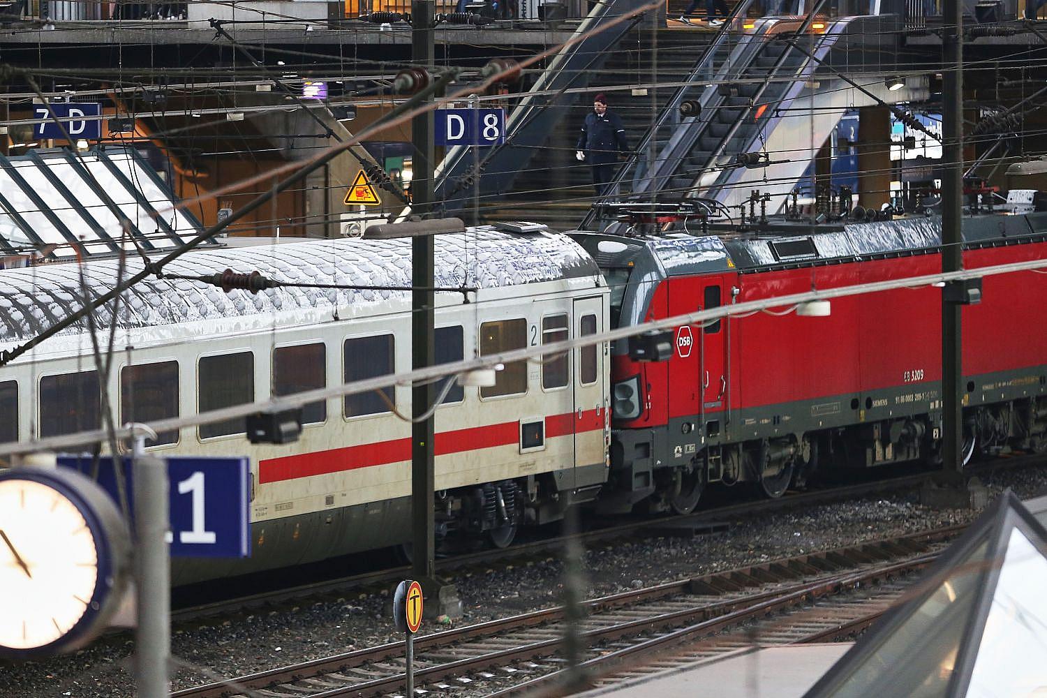 Weichenarbeiten schränken Bahnverkehr am Hamburger Hauptbahnhof ein