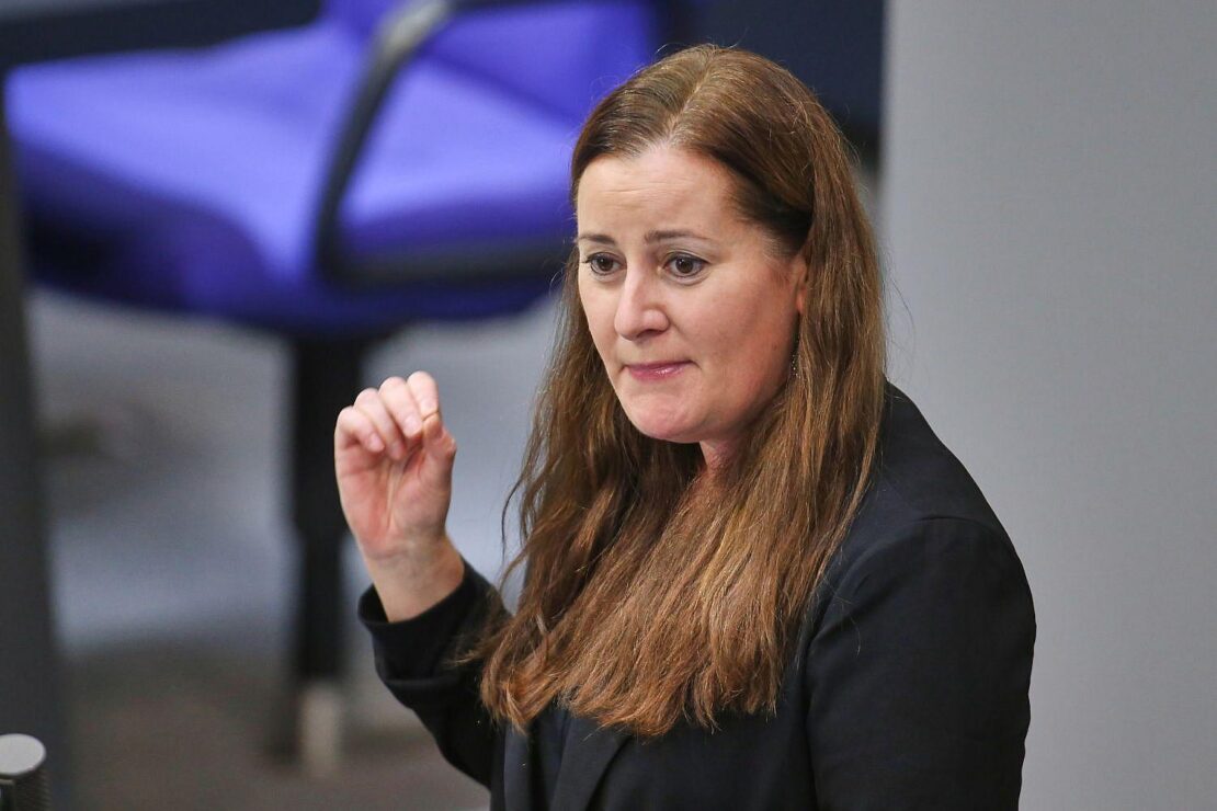 Wissler wirbt für Rot-Grün-Rot in Berlin
