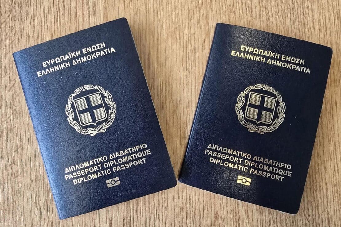Zwei irakische Staatsangehörige mit gefälschten Diplomatenpässen am Flughafen München festgestellt